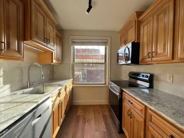 Mayflower Apartments