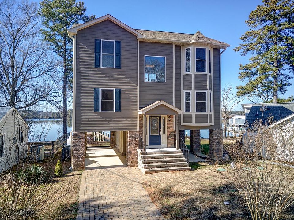 1st image of 212 Shore Ln