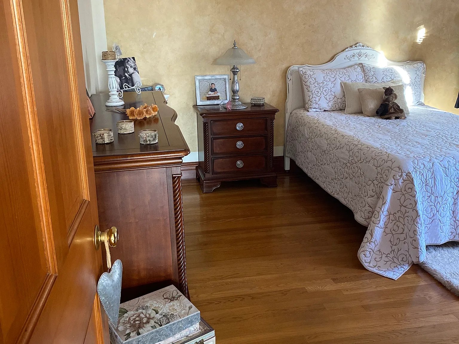 1 bed, 900 sqft, $1,800 — Photo 4