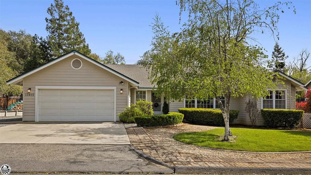 12965 Hollow Dr photo 1