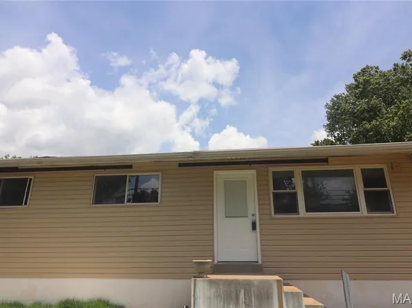 2266 Starling Airport Rd, Arnold, MO 63010