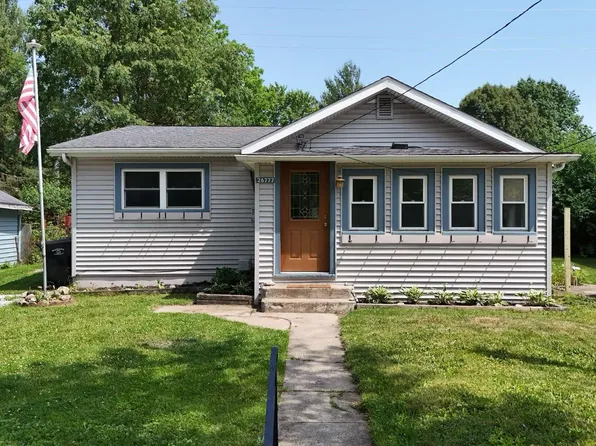 26777 Edison Rd, South Bend, IN 46628
