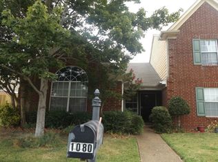 1080 Sunstar Dr, Cordova, TN 38018