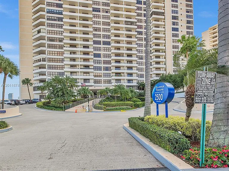 2500 Parkview Dr #1219 — Photo 34