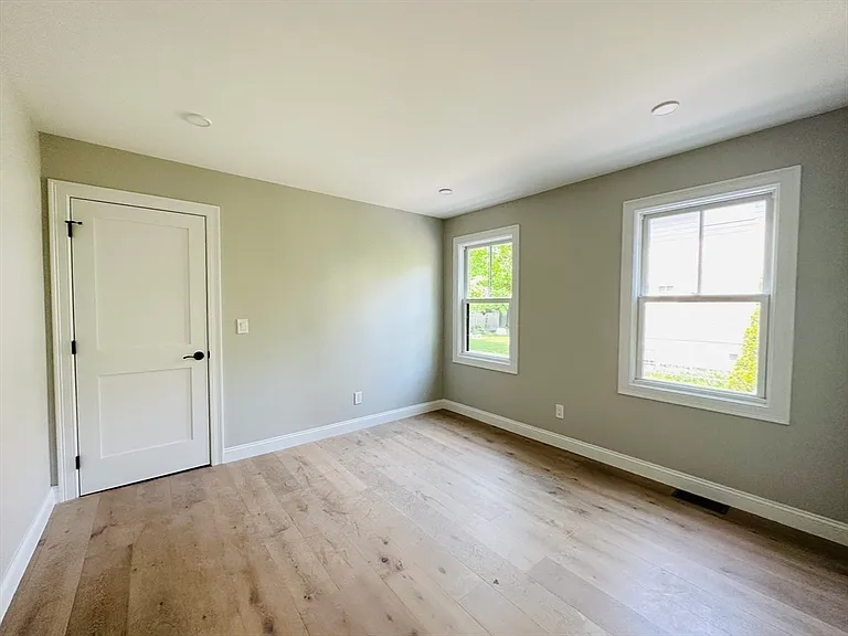123 Oxford Rd #123 — Photo 10