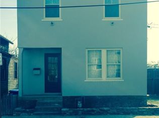 3 Third St, Newport, RI 02840