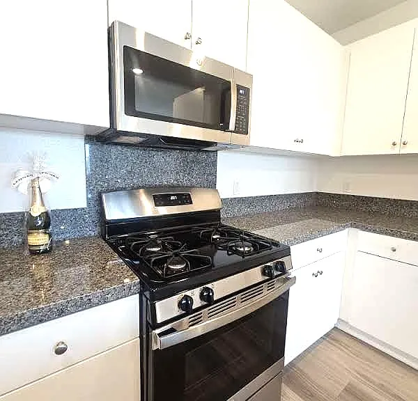 16030 Lasselle St #3 — Photo 18