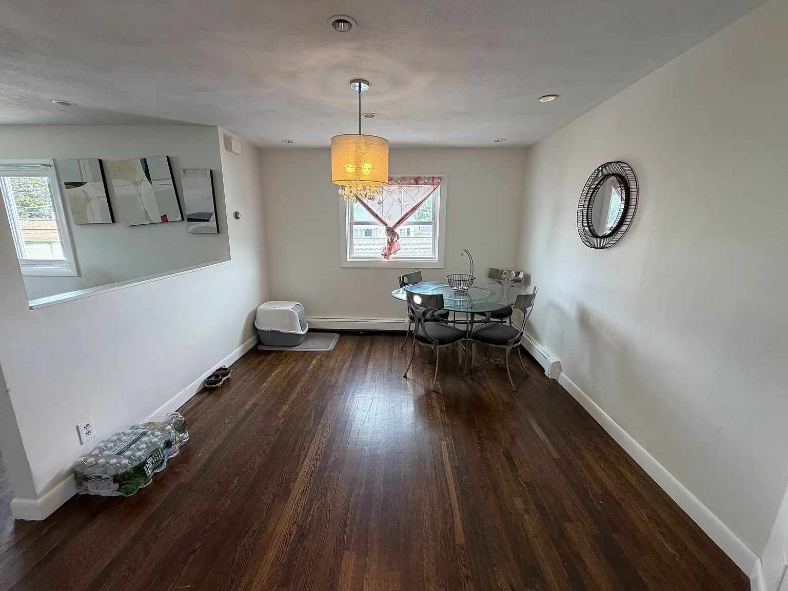 4 bed, 1600 sqft, $3,800 — Photo 3