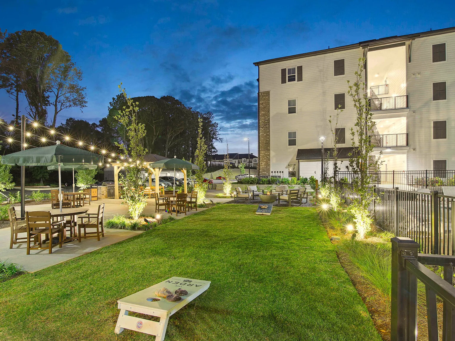 Arden — Photo 2