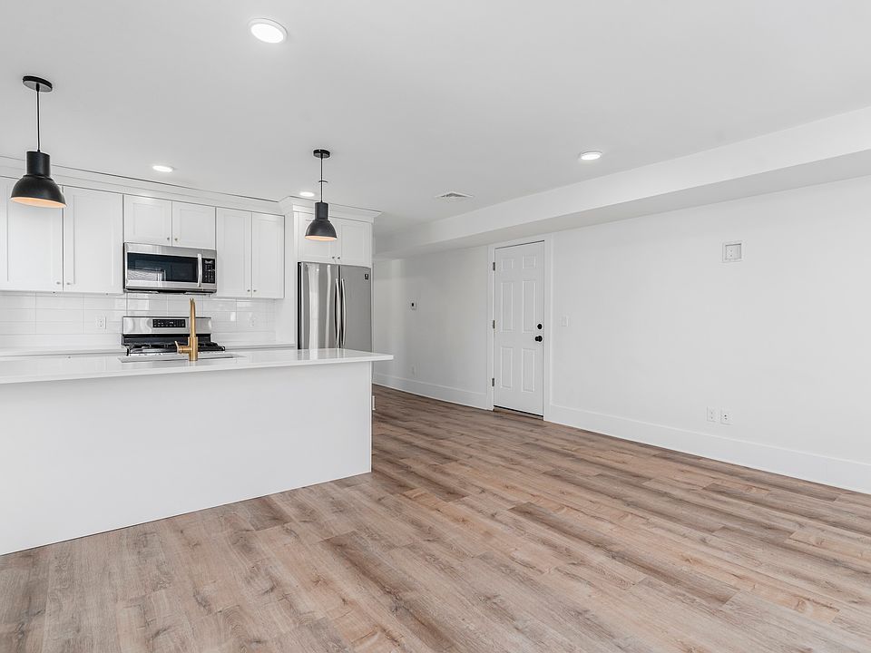 1st image of 14 Vinton St #1A