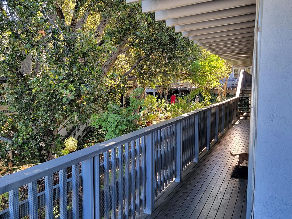 1st image of 3555 Lincoln Ave #26