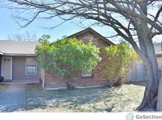1428 Brook Meadow Cir, Lancaster, TX 75134