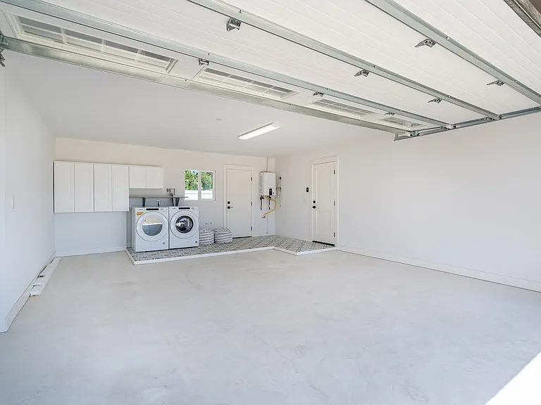 1724 S Horne St — Photo 10