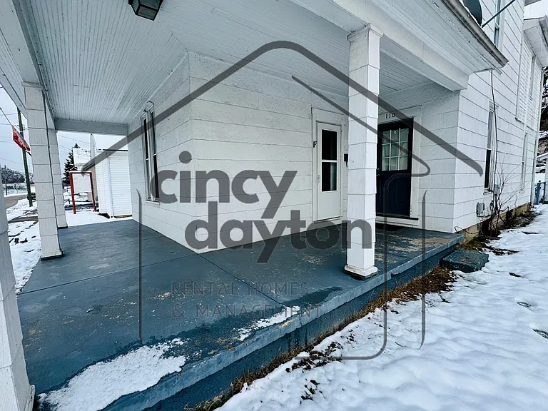 110 N River St #1 — Photo 2