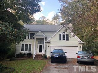 106 Victoria Station Ct, Cary, NC 27518
