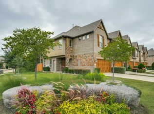 1601 Brook Grove Dr, Euless, TX 76039