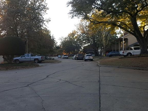 4th image of 938 Schulze Dr