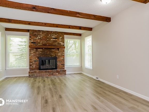 5th image of 5319 Goodman Ln