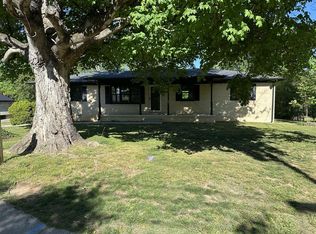 198 Epperson Ave, Cookeville, TN 38506