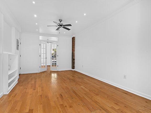 4th image of 514 Van Buren St #1