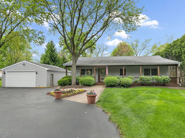 1536 N Elm St, Palatine, IL 60067