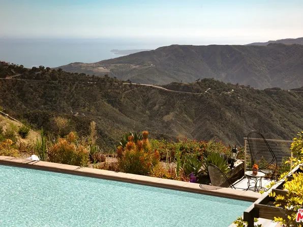 231 Loma Metisse Rd, Malibu, CA 90265