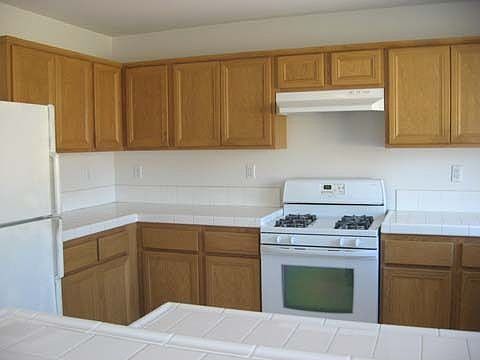 4th image of 40611 Heyerdahl Ave