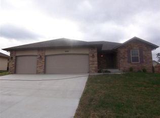 743 N Cox Ave, Republic, MO 65738