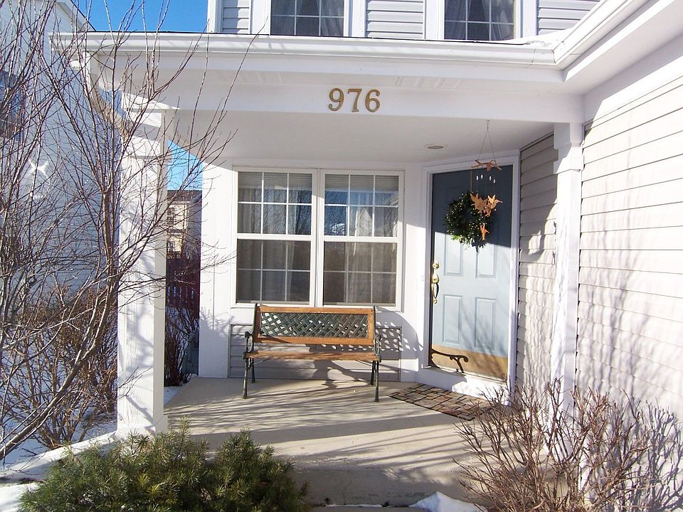 2nd image of 976 Blackburn Dr