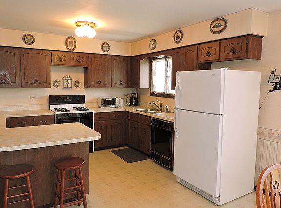 3rd image of 13848 S 84th Ave