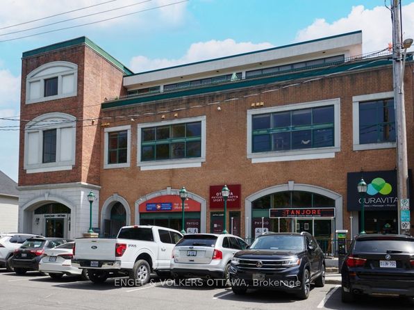 108 3rd Ave #201, Ottawa, ON K1S 2J8