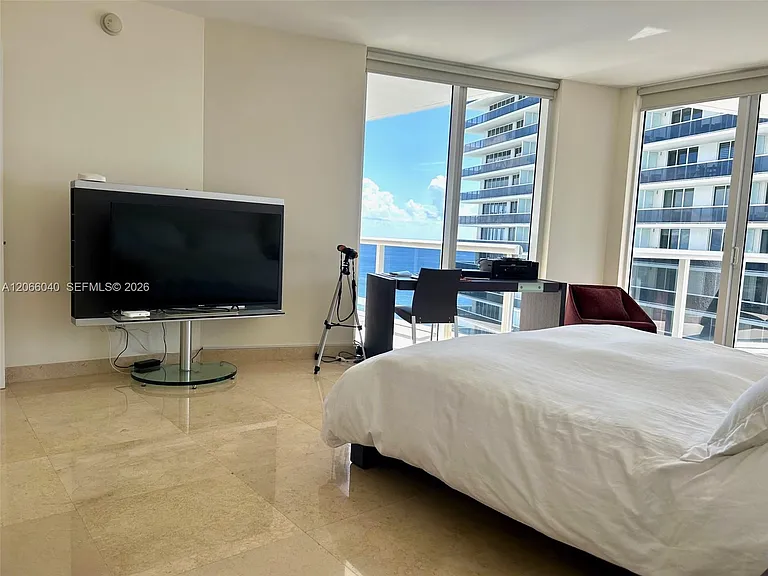 1800 S Ocean Dr #4005 — Photo 16