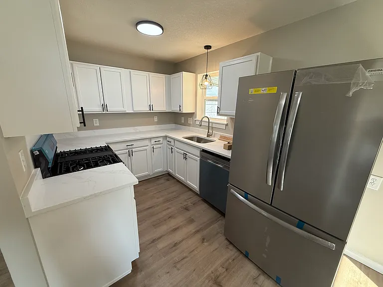 73 Indianhead Dr — Photo 3