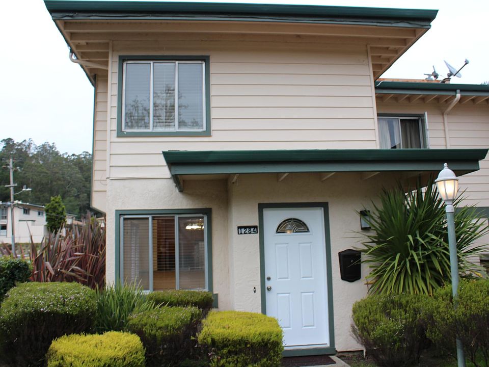 1st image of 1284 Terra Nova Blvd