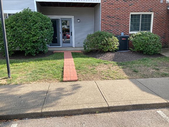 2nd image of 165 Barren River Dr APT 2