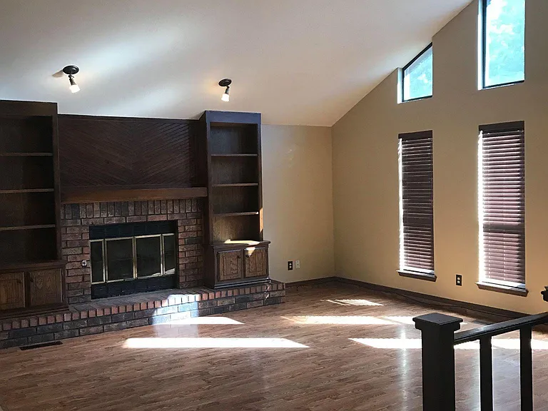 733 N Ludy Way — Photo 4