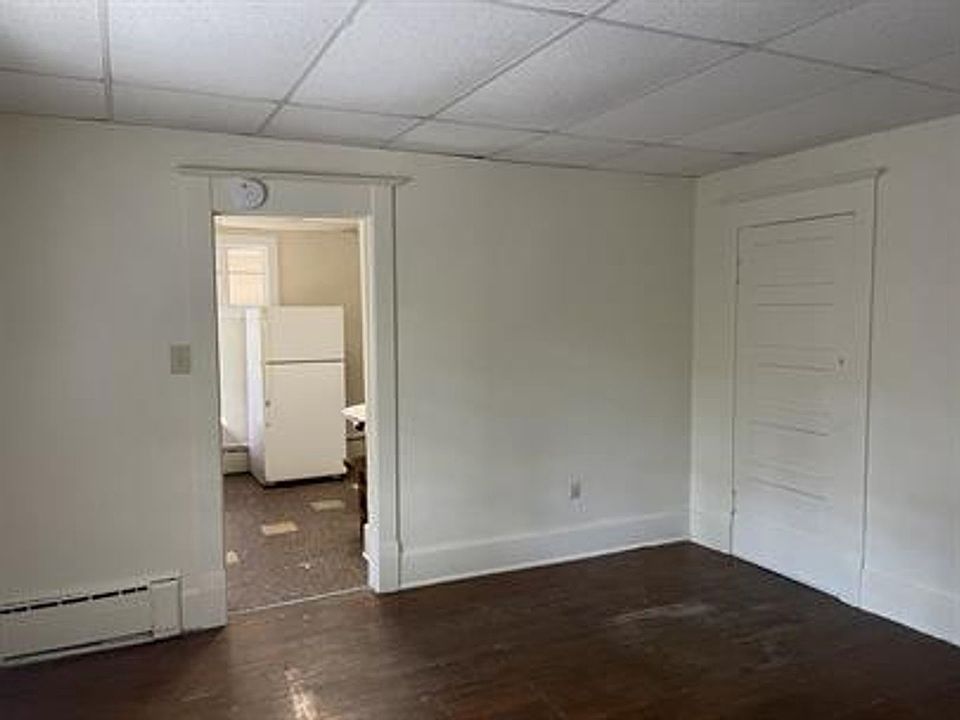 Building Photo 3