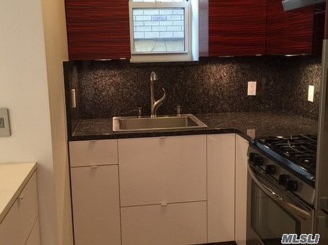 1st image of 2170 31st St