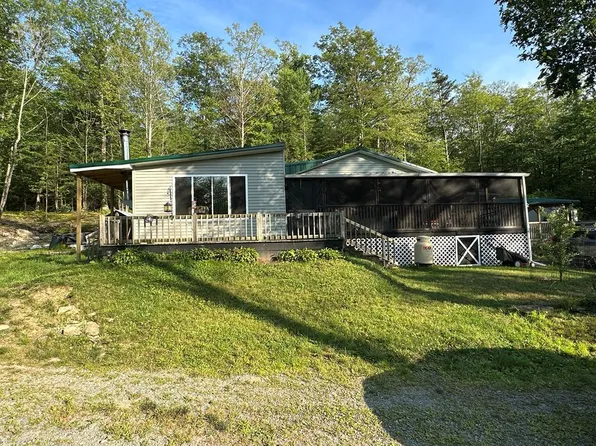 1854 Lightfoot Ln, Corning, NY 14830