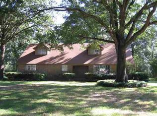 4009 Moores Ln, Texarkana, TX 75503