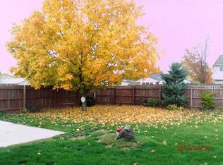 1201 Colonial Ln, Bryan, OH 43506