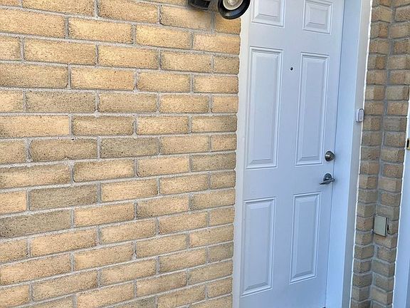 2nd image of 48 Nicole Marie Ave