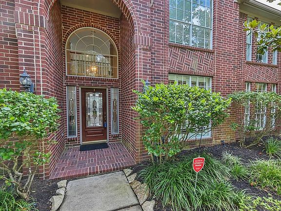 3rd image of 22203 Winding Lake Ct