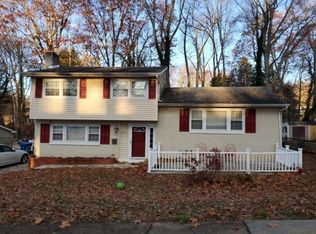104 Newcomb Ct, Claymont, DE 19703