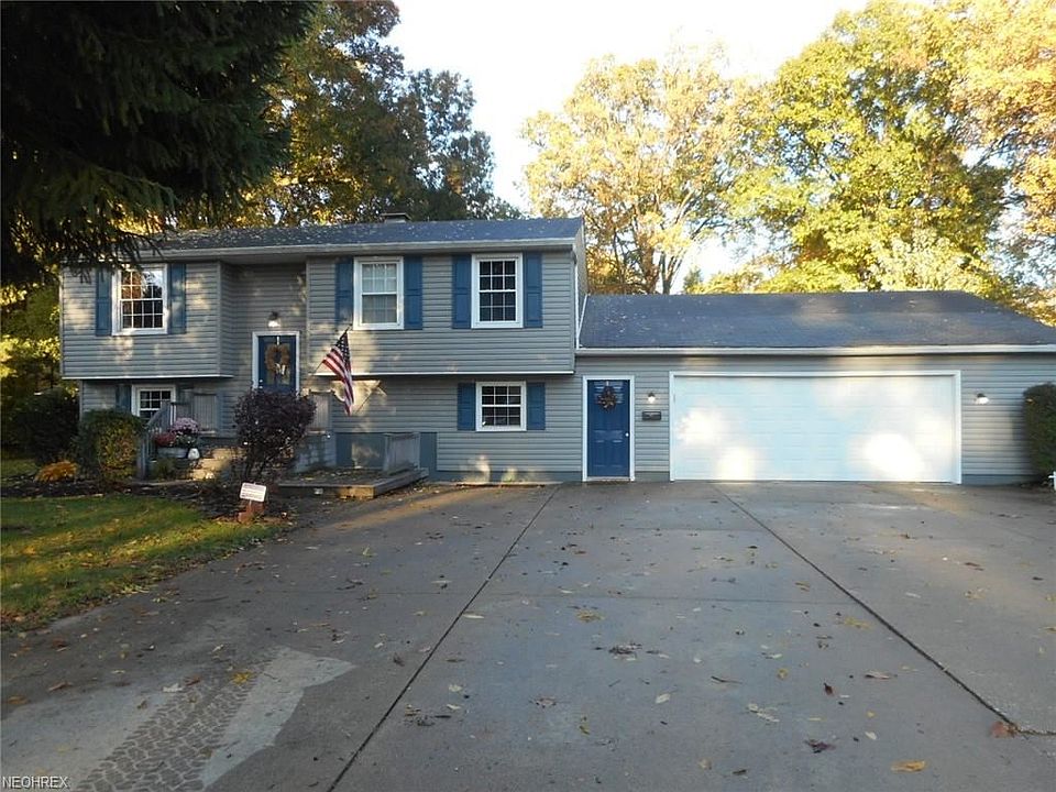 1st image of 195 Donna Ct