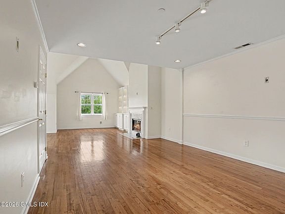 3rd image of 51 Forest Ave APT 172