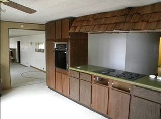 20768 Highway 52 N, Durango, IA 52039