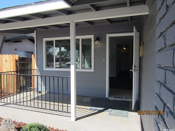2nd image of 613-615 El Vista Ave