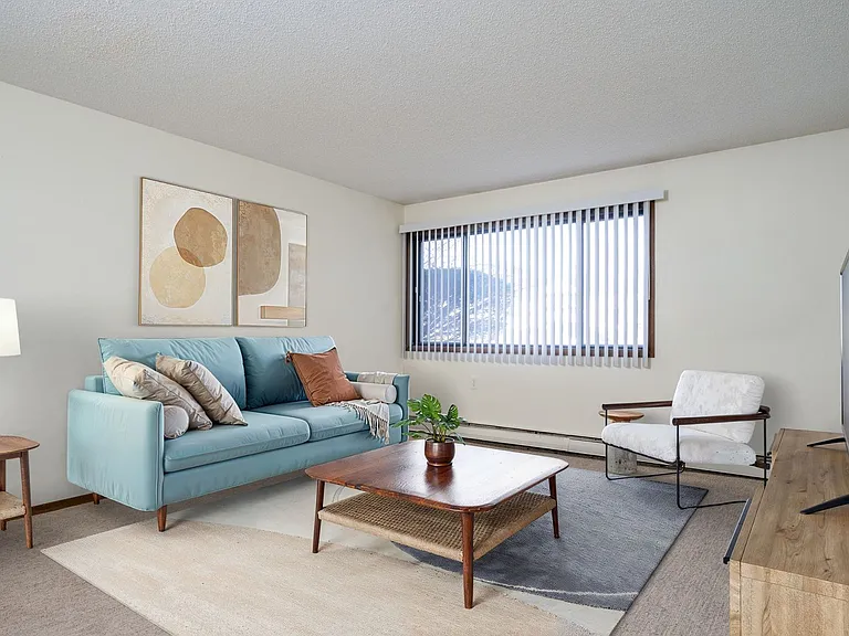 Heritage Heights Apartments — Photo 22