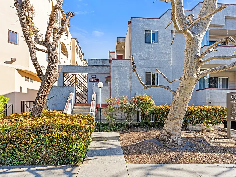 10376 Almayo Ave — Photo 25